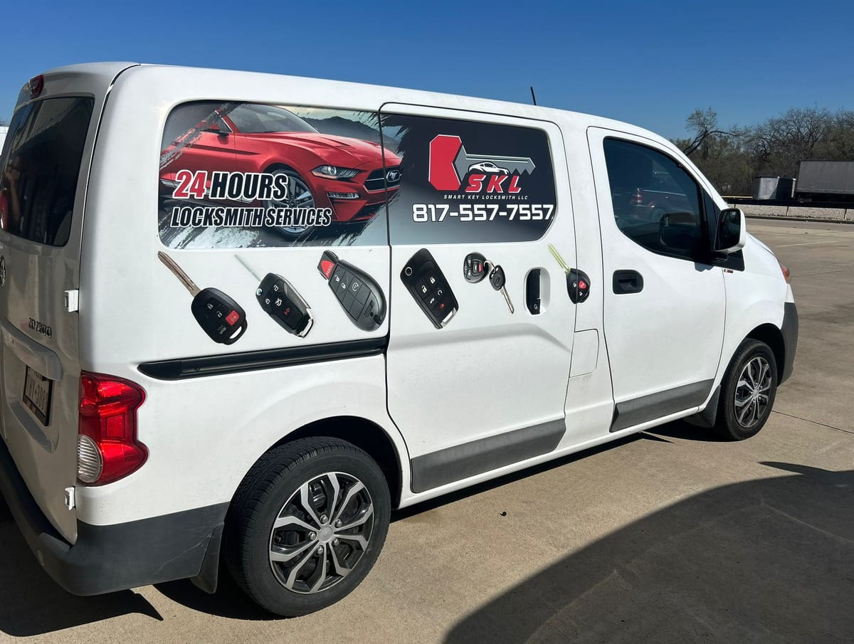 Smart Key Locksmith service van
